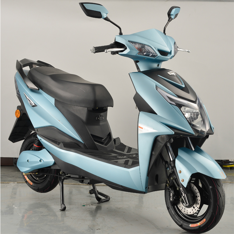 Scooter eléctrico de 60V y 1000W con respaldo/caja trasera