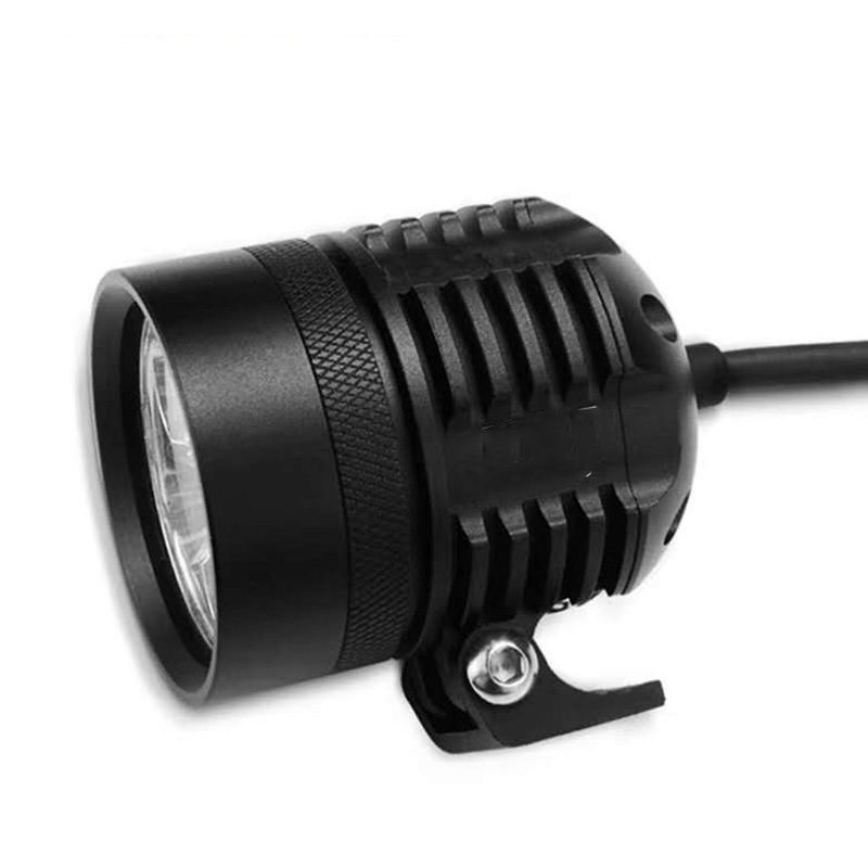 Accesorios para motocicletas Luz de trabajo LED de 12 V L6X